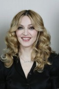 Мадонна (Madonna)  Dave Hogan Portraits (December 13, 2006 in London) (4xHQ) 364751363228011
