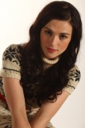 Кэти МакГрат (Katie McGrath) промо фото к фильму Принцесса на рождество - 126xHQ 47ad4c376883868