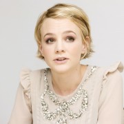 Кэри Маллиган (Carey Mulligan) 'Never Let Me Go'press conference (Los Angeles, 08.09.2010) 110022379451151