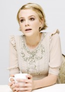 Кэри Маллиган (Carey Mulligan) 'Never Let Me Go'press conference (Los Angeles, 08.09.2010) E05aa5379451180
