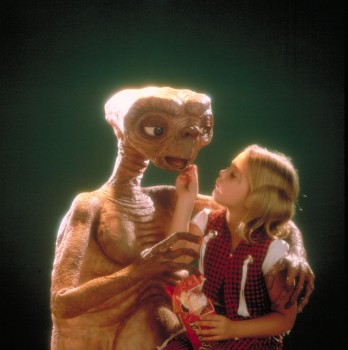 Инопланетянин / E.T. the Extra-Terrestrial (Дрю Бэрримор, 1982)  46efba380168837