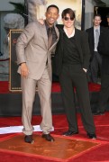 Том Круз и Уилл Смит (Tom Cruise, Will Smith) Foot and Handprint Ceremony (4хHQ) B51116380435442