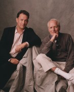 Том Хэнкс и Пол Ньюман (Paul Newman, Tom Hanks) фотограф Andrew Eccles, 2004 (4xHQ) Ce8daa380459351