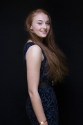 Софи Тернер (Sophie Turner) 'Another Me' Portrait Session - The 8th Rome Film Festival (26xHQ) A33ab2382203975