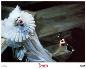 Дракула / Dracula (Гари Олдман, Вайнона Райдер, Энтони Хопкинс, Киану Ривз, 1992) 391c77384190808