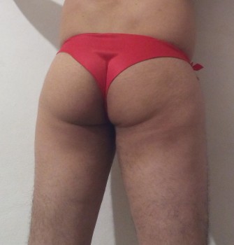 La del bikini rojo  (primer post)