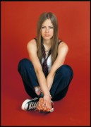 Аврил Лавин (Avril Lavigne) MTV Studios Photoshooting, Rome 06.12.2003 (26xHQ) 0a9689390440479