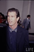 Мэл Гибсон (Mel Gibson) MTV Movie Awards - September 7, 1993 (MQ) 9d50f2390873115