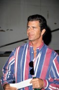 Мел Гибсон (Mel Gibson) Starlight Foundation Carnival, October 2, 1993 (MQ) 5b099a392138151