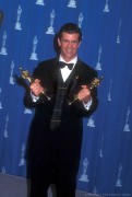 Мел Гибсон (Mel Gibson) 1996 The 68th Annual Academy Awards 49xHQ 5badce392229649