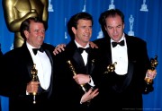 Мел Гибсон (Mel Gibson) 1996 The 68th Annual Academy Awards 49xHQ C64706392229871