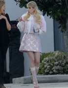 [LQ] Emma Roberts - on the set of 'Scream Queens' in New Orleans 3/22/15