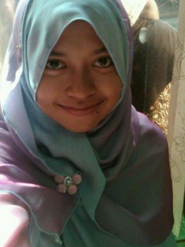 cewek jilbab bugil