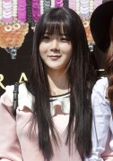 yun Young, Ji Sook (Rainbow) - Hera 'Olympia Le-Tan' launch event in Seoul 3/6/15